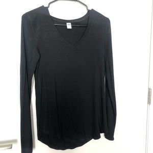 Black Old Navy blouse
